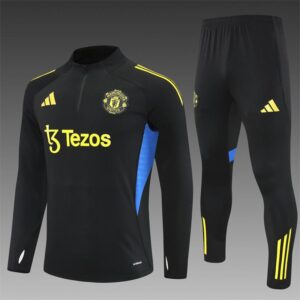 25/26 Manchester United Training Black Suit