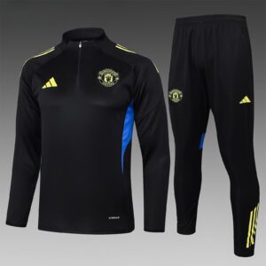 25/26 Manchester United Training Tracksuit