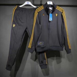 Manchester United Icon Tracksuit 25/26