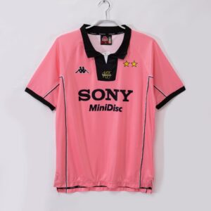 Juventus 97/98 Away Kit