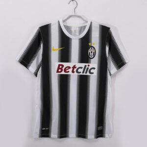 Juventus 11/12 Home Kit
